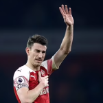 Cựu đội trưởng Arsenal giải nghệ