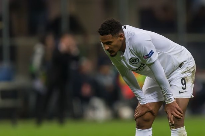 Đấu Chelsea, “hiện tượng” Bundesliga nhận tin mừng về trụ cột