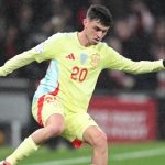 De La Fuente khen ngợi Pedri, kinh ngạc với Marc Casado