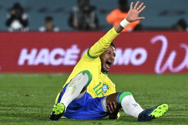 Đến lúc tuyển Brazil chôn vùi kỷ nguyên Neymar