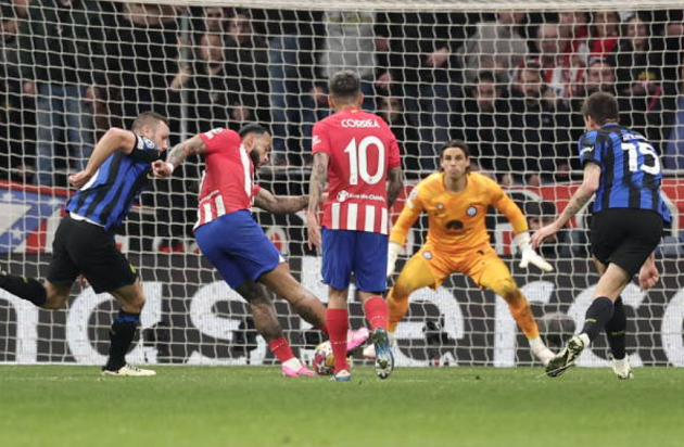 “Depay đã thay đổi cục diện trận đấu”