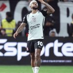 Depay ghi bàn duy nhất, Corinthians thắng sát nút Cruzeiro