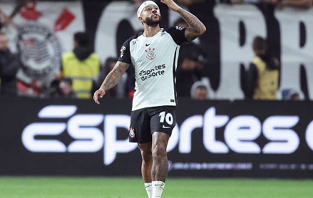 Depay ghi bàn duy nhất, Corinthians thắng sát nút Cruzeiro