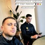 Diogo Dalot trêu ghẹo Ronaldo ở đội tuyển