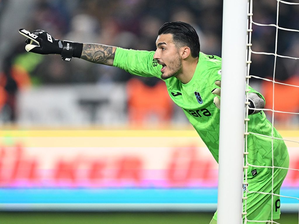 Độc lạ Thổ Nhĩ Kỳ: Thủ môn muốn đá penalty nhưng đối thủ không cho phép