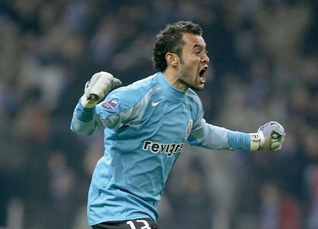 Đội hình 11 HLV từng làm cầu thủ: Môn đồ của Mourinho, Henry khởi đầu đen tối