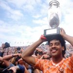 ‘Dream team’ của Ajax: Hàng công huyền thoại, không có chỗ cho Suarez