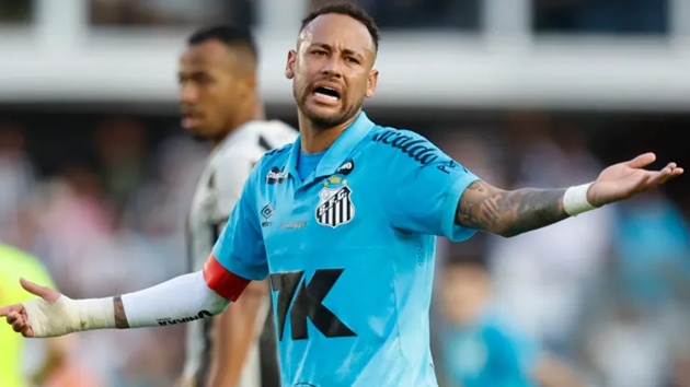 Dùng tay ghi bàn rồi bị đuổi, Neymar xin lỗi CĐV Santos