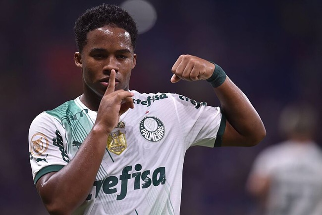 Endrick giúp Palmeiras giành danh hiệu trước khi đến Real