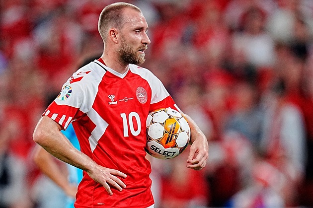 Eriksen ghi điểm tuyệt đối trước Ten Hag với hat-trick kiến tạo