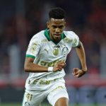 Estevao: Thần đồng Chelsea vượt qua cả Neymar và Ronaldo “béo”