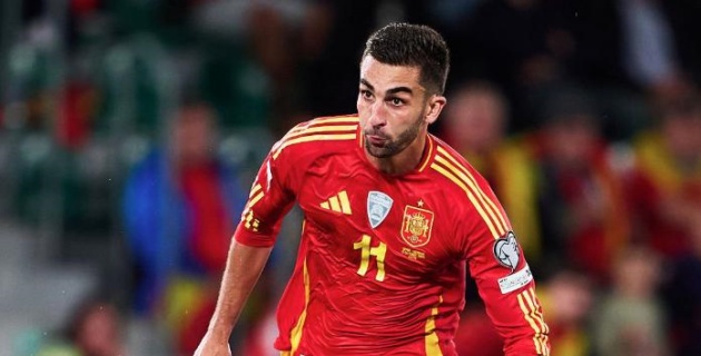 Ferran Torres bị loại khỏi tuyển Tây Ban Nha