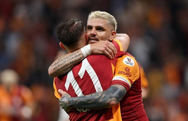 Galatasaray giữ chuỗi thắng 6 trận, Icardi sắm vai người hùng