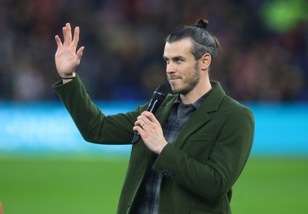 Gareth Bale nói lời chia tay với CĐV Xứ Wales