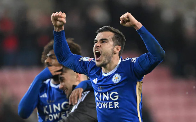 Gary Neville kêu gọi đưa 1 cái tên trở lại tuyển Anh