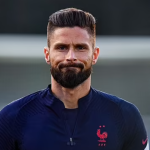 Giroud: “Tôi chưa bao giờ từ chối cơ hội khoác áo ĐTQG”