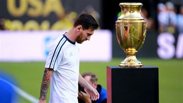 Higuain: Kẻ ngăn Messi trở thành huyền thoại của Argentina