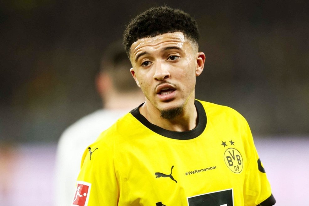 HLV Dortmund quan ngại về Sancho