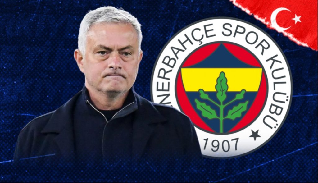 Hỗn độn ở Fenerbahce: Vì sao Jose Mourinho bị sa thải?