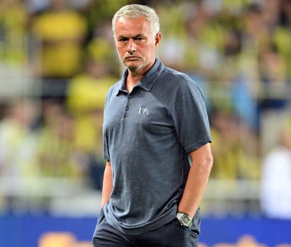 Hủy diệt đối thủ, Mourinho khẳng định chắc nịch 1 điều