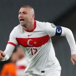 Hủy diệt Hà Lan, ‘già gân’ Ligue 1 phá kỷ lục 41 năm