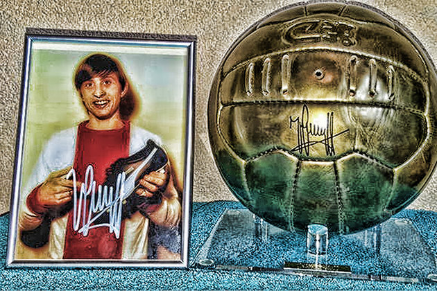 Huyền thoại Barca không tin vào chất lượng của danh hiệu Quả bóng vàng