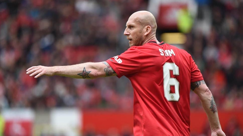 Huyền thoại M.U từ chối gọi Ronaldo là GOAT