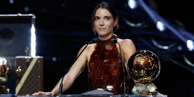 Ian Wright phẫn nộ về lễ trao giải Quả bóng vàng 2025