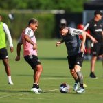 Inter Miami tái mặt với nghi vấn Messi chấn thương