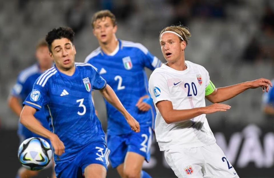 Italy bị loại ngay vòng bảng giải U21 châu Âu