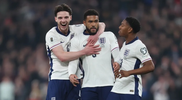 James chứng minh Tuchel đúng, và bộ mặt trái ngược của Bellingham