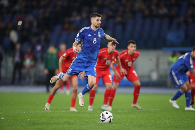 Jorginho lại gây thất vọng