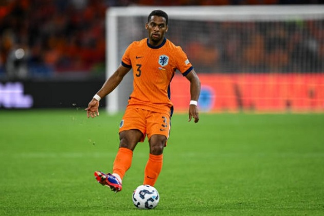Jurrien Timber và hiệu ứng mới ở ĐT Hà Lan