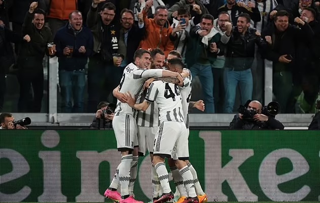 Juventus có thể bị cấm cửa dự cúp châu Âu
