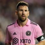 Làm rõ khả năng Messi đối đầu Ronaldo vào tháng 2