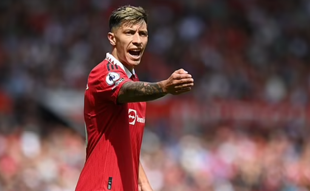 Lisandro Martinez: “Anh ấy rất quan trọng đối với chúng tôi”