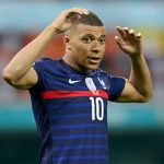 Mbappe thổi bùng sóng gió trên ĐT Pháp