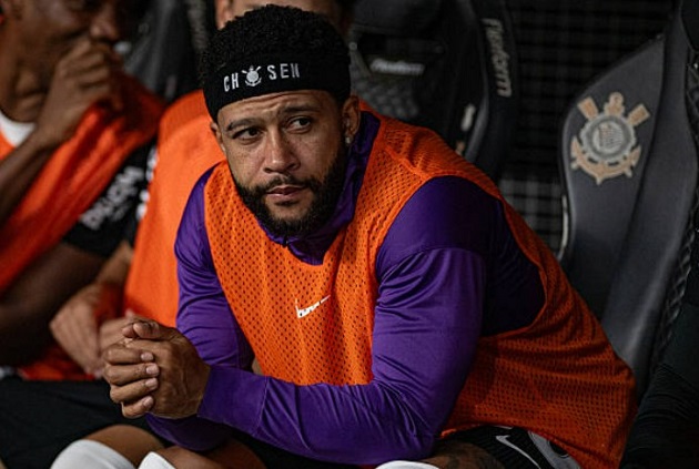 Memphis Depay mất hộ chiếu, không thể hội quân cùng tuyển Hà Lan