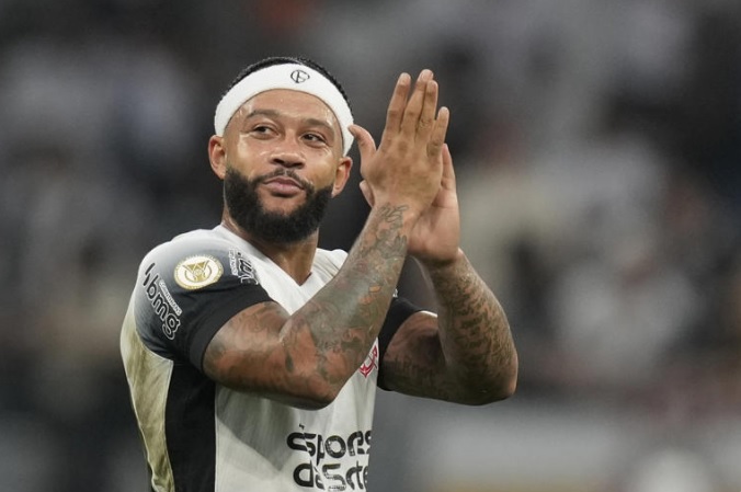 Memphis Depay – Từ thay đổi vận mệnh Corinthians đến cầu thủ được yêu thích nhất tại Brazil