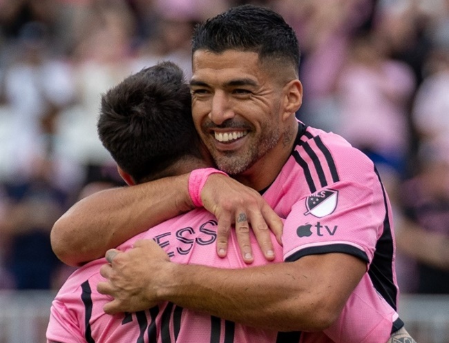 Messi “gánh team”, Miami trút mưa bàn thắng