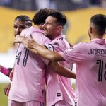 Messi truyền bí quyết săn bàn cho sao trẻ Inter Miami