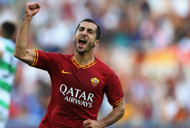 Mkhitaryan ngạc nhiên khi bị đội tuyển gạch tên