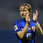 Modric kiến tạo, Croatia đè bẹp Montenegro 4 bàn không gỡ