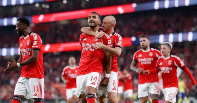 Mourinho đại thắng: Benfica hủy diệt Arouca 5-0