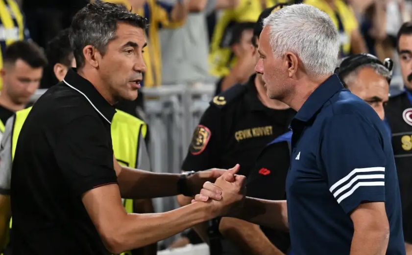 Mourinho đáp trả người tiền nhiệm Benfica