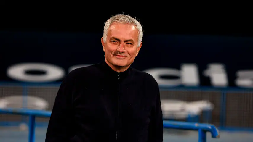 Mourinho gạt bỏ thành tích toàn thắng, hết lời ca ngợi Ajax