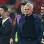 Mourinho hài lòng với Benfica dù hòa Sporting 1-1