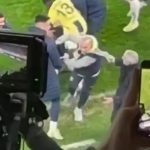 Mourinho “lôi” trợ lý HLV sau bàn thắng của Fenerbahce