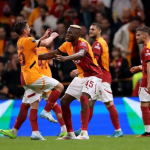 Mourinho tan mộng vô địch với Fenerbahce