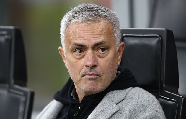 Mourinho: “Thật khó chấp nhận”